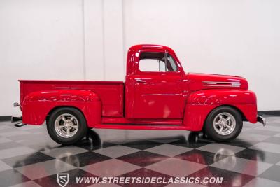 1949 Ford F-1 Restomod