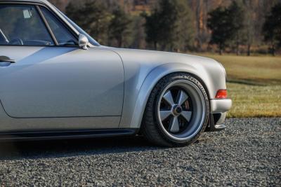 1991 Porsche 911 Reimagined by Singer DLS &ldquo;Dynamics and Lightweight Study&rdquo;