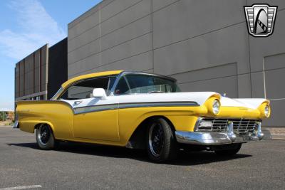 1957 Ford Fairlane 500