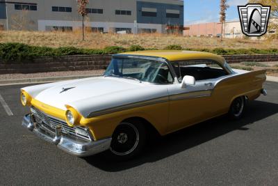 1957 Ford Fairlane 500