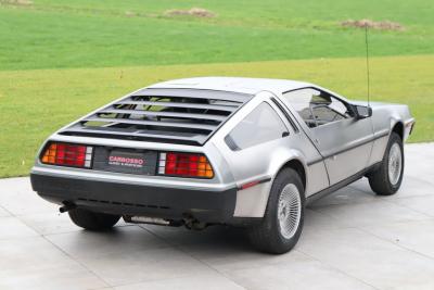 1982 DeLorean DMC-12