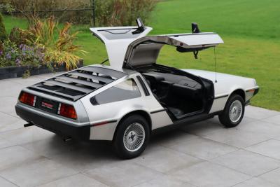 1982 DeLorean DMC-12