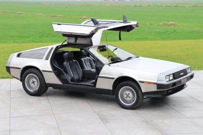 1982 DeLorean DMC-12