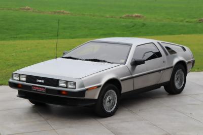 1982 DeLorean DMC-12