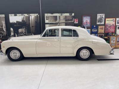 1963 Rolls - Royce Silver Cloud