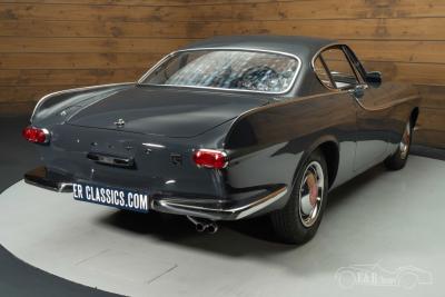 1963 Volvo P1800