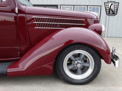 1936 Ford 5 Window