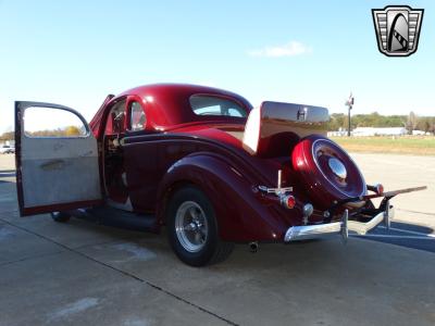 1936 Ford 5 Window