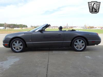 2003 Ford Thunderbird