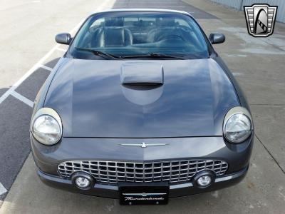 2003 Ford Thunderbird