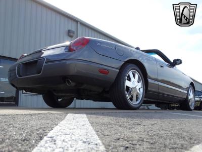 2003 Ford Thunderbird