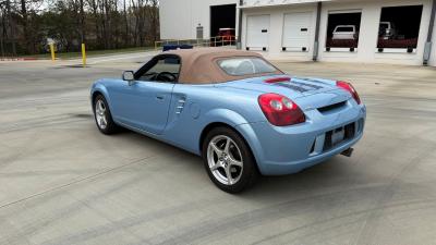 2003 Toyota MR2 Spyder