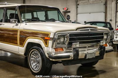 1987 Jeep Grand Wagoneer