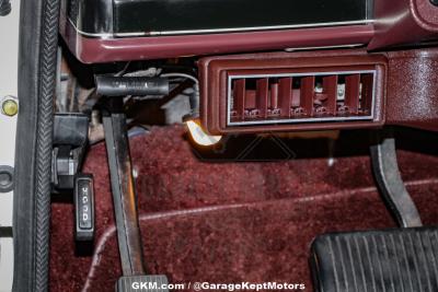 1987 Jeep Grand Wagoneer