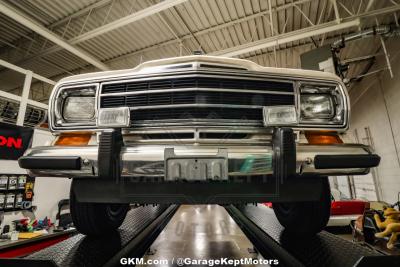 1987 Jeep Grand Wagoneer