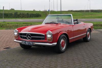 Mercedes - Benz 250 SL Pagode