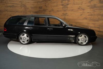 2002 Mercedes - Benz E55 AMG