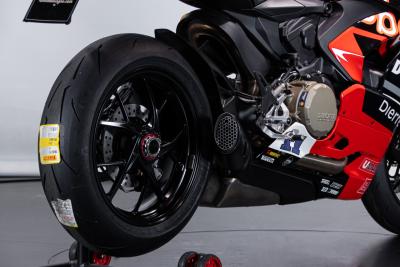 2023 Ducati PANIGALE V2 BULEGA 2023 WORLD CHAMPION REPLICA