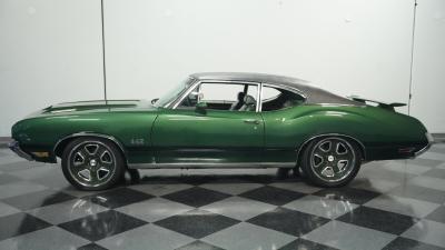 1972 Oldsmobile Cutlass 442 Tribute Restomod