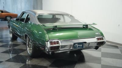 1972 Oldsmobile Cutlass 442 Tribute Restomod