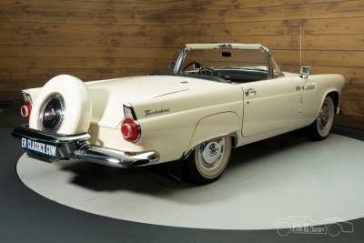 1956 Ford Thunderbird