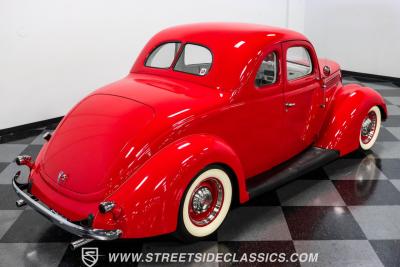 1937 Ford 5-Window Coupe