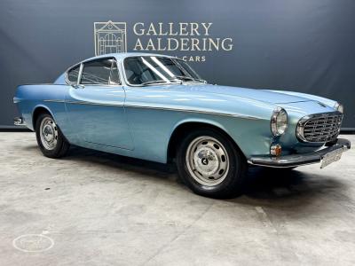 1967 Volvo P1800S