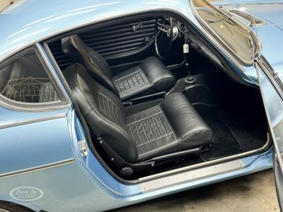 1967 Volvo P1800S