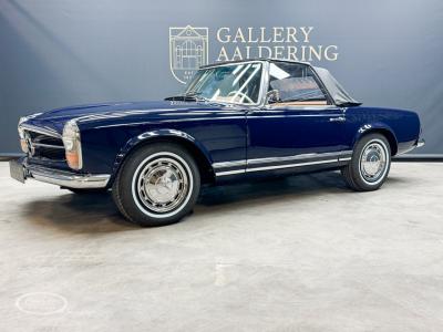 1965 Mercedes - Benz 230 SL