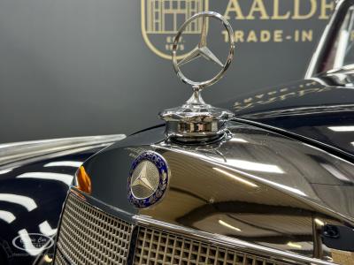 1958 Mercedes - Benz 300