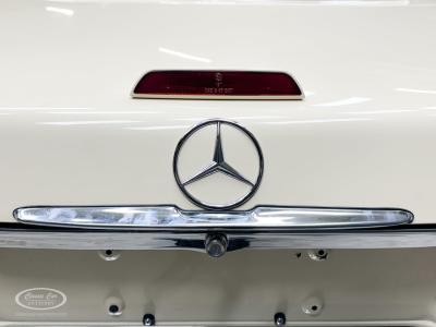 1989 Mercedes - Benz 560 SL