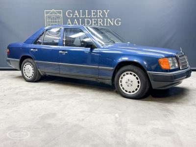 1986 Mercedes - Benz 260 E