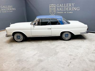 1968 Mercedes - Benz 280 SE