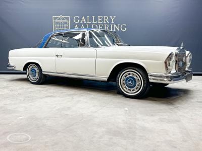 1968 Mercedes - Benz 280 SE