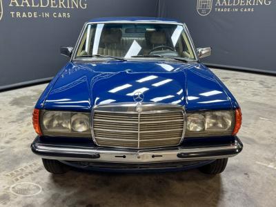 1984 Mercedes - Benz 250