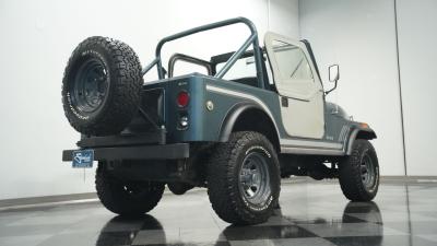 1983 Jeep CJ7 Laredo