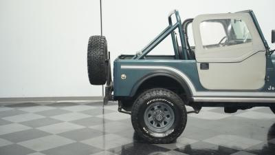 1983 Jeep CJ7 Laredo