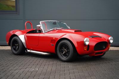 2000 AC Cobra