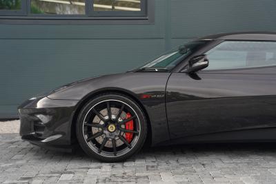 2022 Lotus Evora 