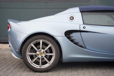 2005 Lotus Elise