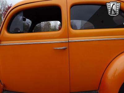 1940 Ford Custom