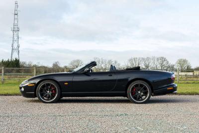 2004 Jaguar XKR CARBON EDITION