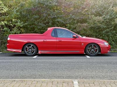 2004 HOLDEN MALOO