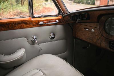 1965 Rolls - Royce SILVER CLOUD III