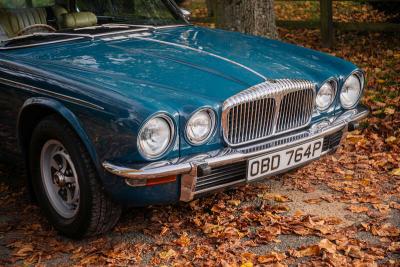 1976 Daimler DOUBLE SIX COUPE MANUAL