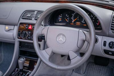 1999 Mercedes - Benz CLK 320 ELEGANCE