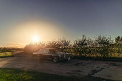 1988 Cadillac BROUGHAM D&#039;ELEGANCE GOLD EDITION