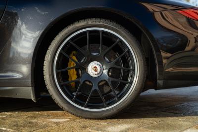 2011 Porsche 997 (911) CARRERA GTS