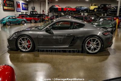 2019 Porsche Cayman S