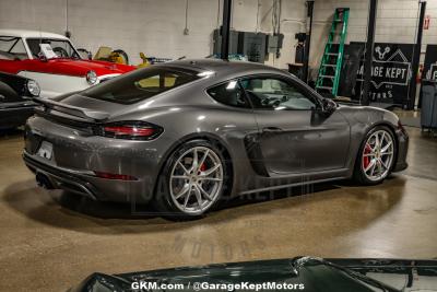 2019 Porsche Cayman S